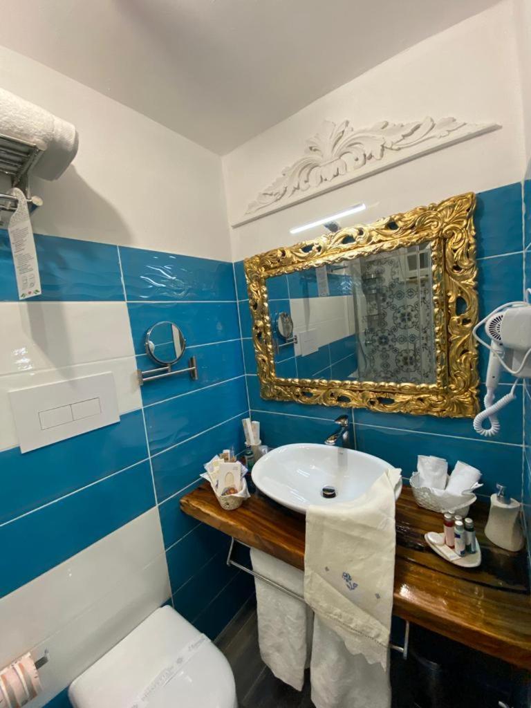 Luxury B&B Suite Jacuzzi Villa Filomena Марина-ді-Камерота Екстер'єр фото