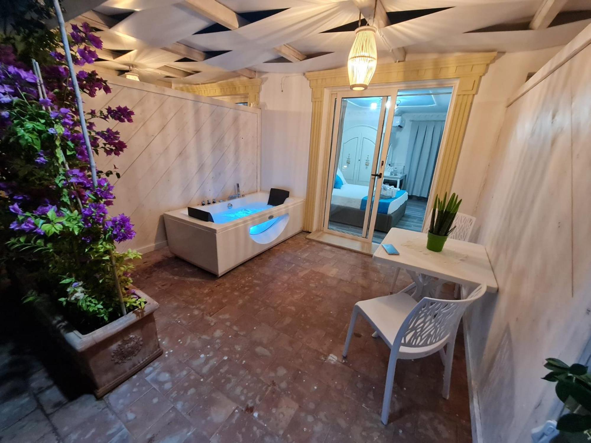 Luxury B&B Suite Jacuzzi Villa Filomena Марина-ді-Камерота Екстер'єр фото
